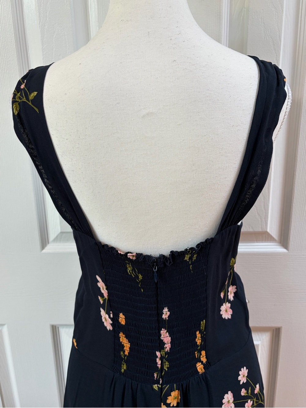 Reformation Navy Floral Fulton Sweetheart Neckline Midi Dress Size 10 - Picture 7 of 16